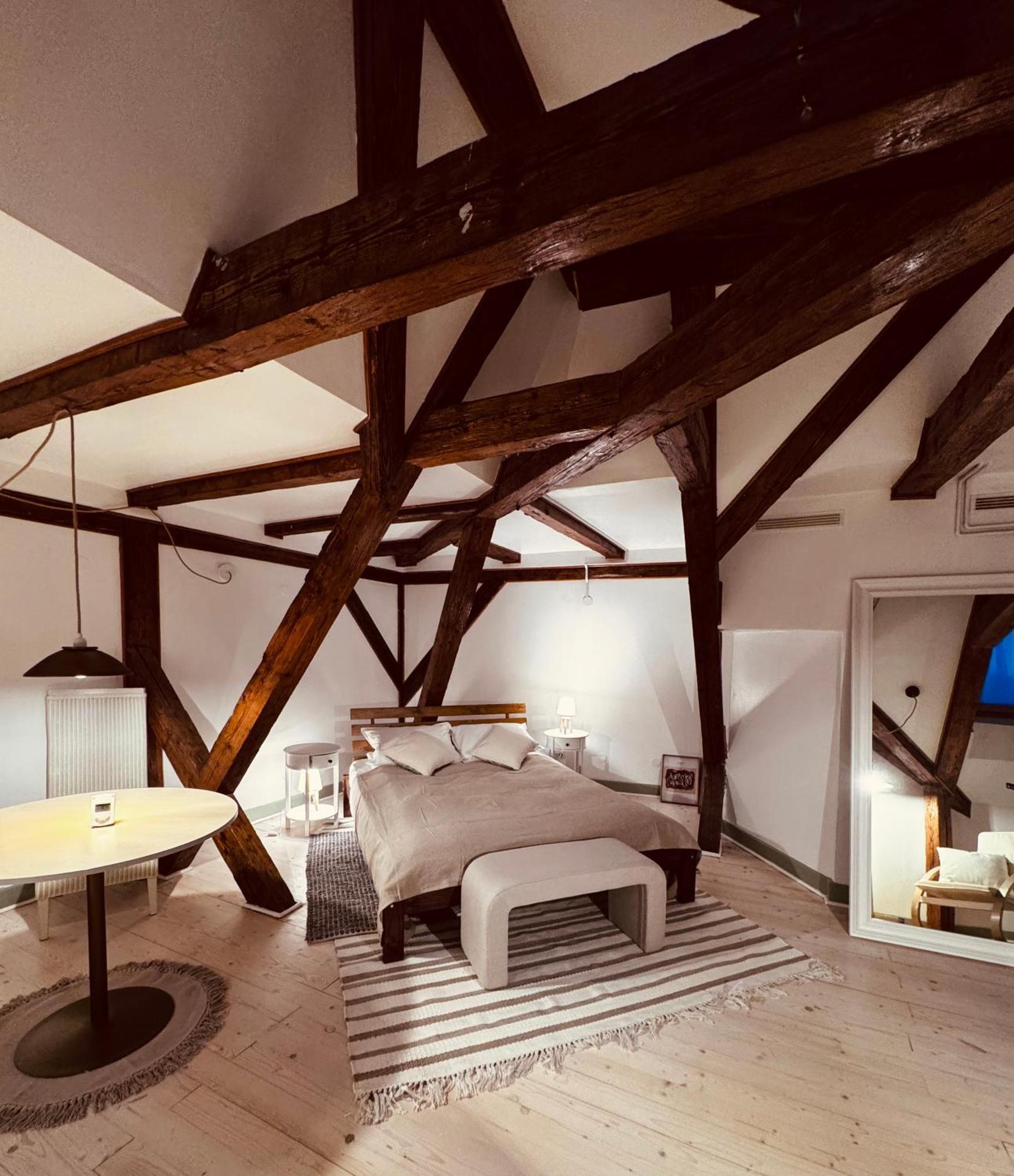 Belle Vista Loft Apartment บราชอฟ ภายนอก รูปภาพ
