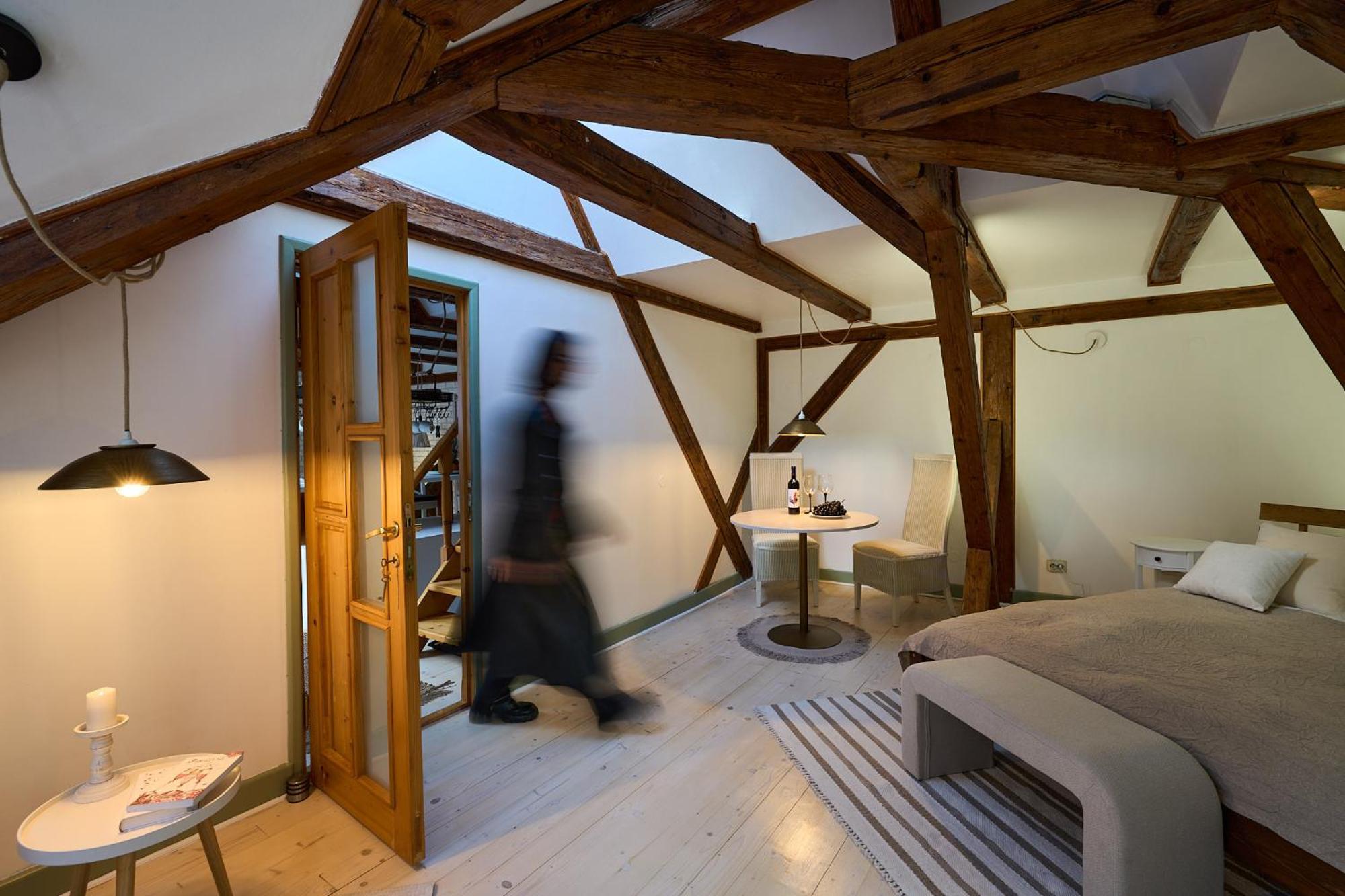 Belle Vista Loft Apartment บราชอฟ ภายนอก รูปภาพ
